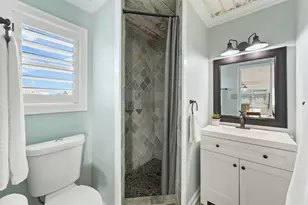 16634 Jamaica Beach Rd, Jamaica Beach, TX 77554 - Photo 23