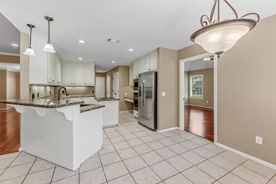 1916 Greentree Drive, Huntsville, TX 77340 - Photo 11