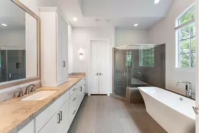 130 Gateway Park Place, The Woodlands, TX 77380 - Photo 35