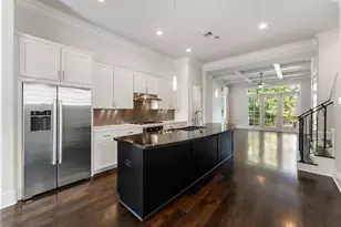 130 Gateway Park Pl, The Woodlands, TX 77380 - Photo 17