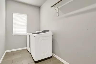 12371 N Chestnut Hills Drive, Conroe, TX 77303 - Photo 23