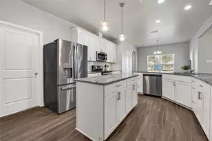 12371 N Chestnut Hls Dr, Conroe, TX 77303 - Photo 21