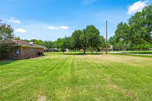 11703 32nd St, Santa Fe, TX 77510 - Photo 9