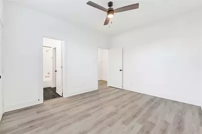 4609 Indie Heights Lane #A-B, Houston, TX 77018 - Photo 11