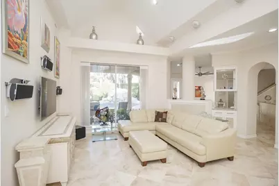10 Lake Mist Court, Sugar Land, TX 77479 - Photo 9