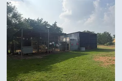 1766 Fm 2104, Paige, TX 78659 - Photo 23