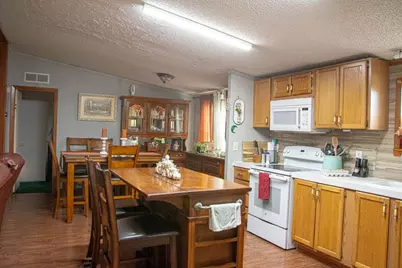 1766 Fm 2104, Paige, TX 78659 - Photo 9