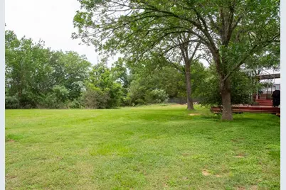 1766 Fm 2104, Paige, TX 78659 - Photo 21
