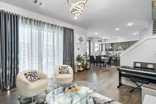 5815 Fairdale Ln, Houston, TX 77057 - Photo 7