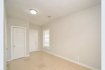 217 Owens Street, Houston, TX 77029 - Photo 15