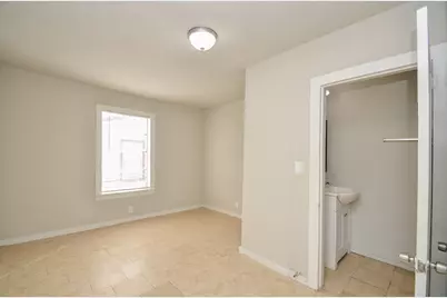 217 Owens Street, Houston, TX 77029 - Photo 13