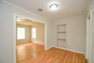 217 Owens St, Houston, TX 77029 - Photo 3