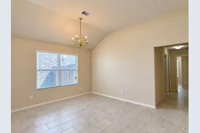 2735 Iris Valley Way, Houston, TX 77038 - Photo 5