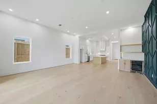 406 E 28th St, Houston, TX 77008 - Photo 11