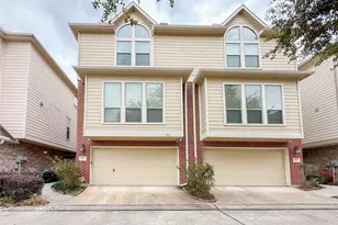 1727 Stacy Crest, Houston, TX 77008 - Photo 3