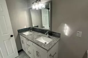 8433 Lenore St, Houston, TX 77017 - Photo 15