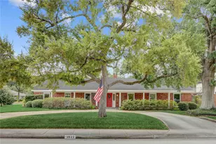 3623 S Braeswood Blvd, Houston, TX 77025 - Photo 1