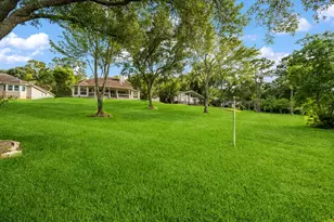 151 Lake Oaks Blvd, Coldspring, TX 77331 - Photo 33
