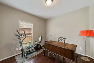8214 Garrison Point Dr, Houston, TX 77040 - Photo 13