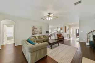 8214 Garrison Point Dr, Houston, TX 77040 - Photo 11