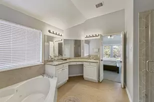 8214 Garrison Point Dr, Houston, TX 77040 - Photo 19