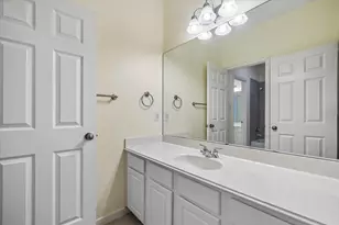 9323 Olathe St, Houston, TX 77055 - Photo 23