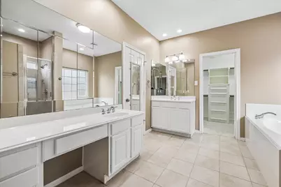 9323 Olathe Street, Houston, TX 77055 - Photo 19