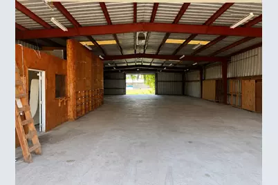 220 W First Street, Wharton, TX 77488 - Photo 3