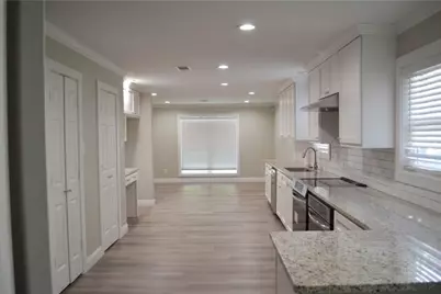 14923 Perthshire Road, Houston, TX 77079 - Photo 7