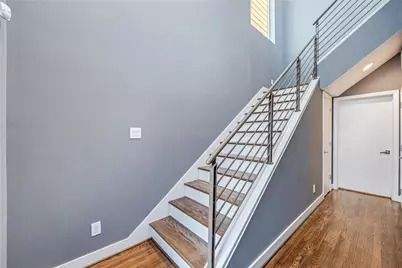 802 W Drew Street, Houston, TX 77006 - Photo 9