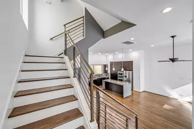 802 W Drew Street, Houston, TX 77006 - Photo 19