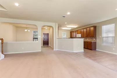 5310 Meadow Canyon Drive, Sugar Land, TX 77479 - Photo 7