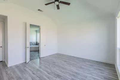 4806 Timber Gate Court, Rosharon, TX 77583 - Photo 5