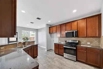 9307 Fuqua Ridge Lane, Houston, TX 77075 - Photo 17