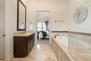 5229 Petty St, Houston, TX 77007 - Photo 21