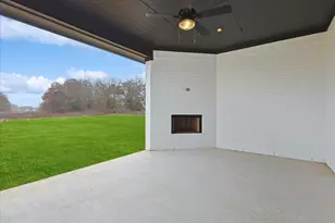 1083 Glenoaks Dr, Weatherford, TX 76088 - Photo 33