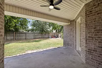 9680 N Nevada Street, Beaumont, TX 77707 - Photo 15