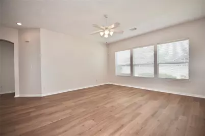 2814 Sage Creek Court, Richmond, TX 77406 - Photo 5