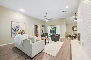 11410 Overbrook Ln, Houston, TX 77077 - Photo 5