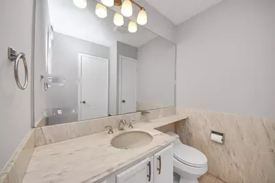 505 Westcott Street #207, Houston, TX 77007 - Photo 7