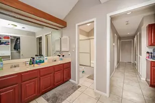 9319 Belle Park Dr, Houston, TX 77099 - Photo 11