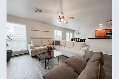 10838 Waterfern Court, Houston, TX 77064 - Photo 9