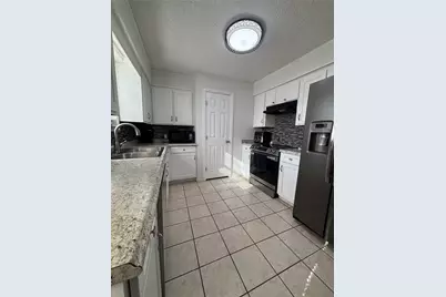 3130 Balzar Drive, Dickinson, TX 77539 - Photo 5