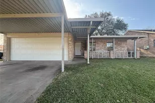 3130 Balzar Dr, Dickinson, TX 77539 - Photo 1