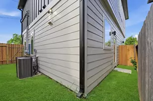 3708 Glenrose St, Houston, TX 77051 - Photo 29