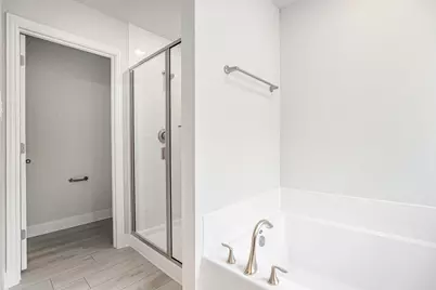 13525 Bonita Island Way, Texas City, TX 77568 - Photo 11