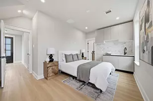 4428 B Providence St, Houston, TX 77020 - Photo 7
