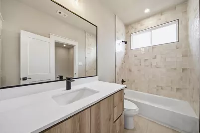 4428 B Providence Street, Houston, TX 77020 - Photo 37
