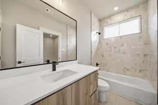 4428 B Providence St, Houston, TX 77020 - Photo 37