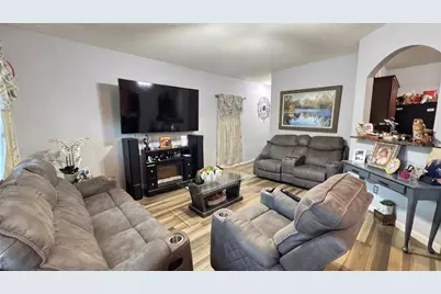 10919 Panther Court, Houston, TX 77099 - Photo 5